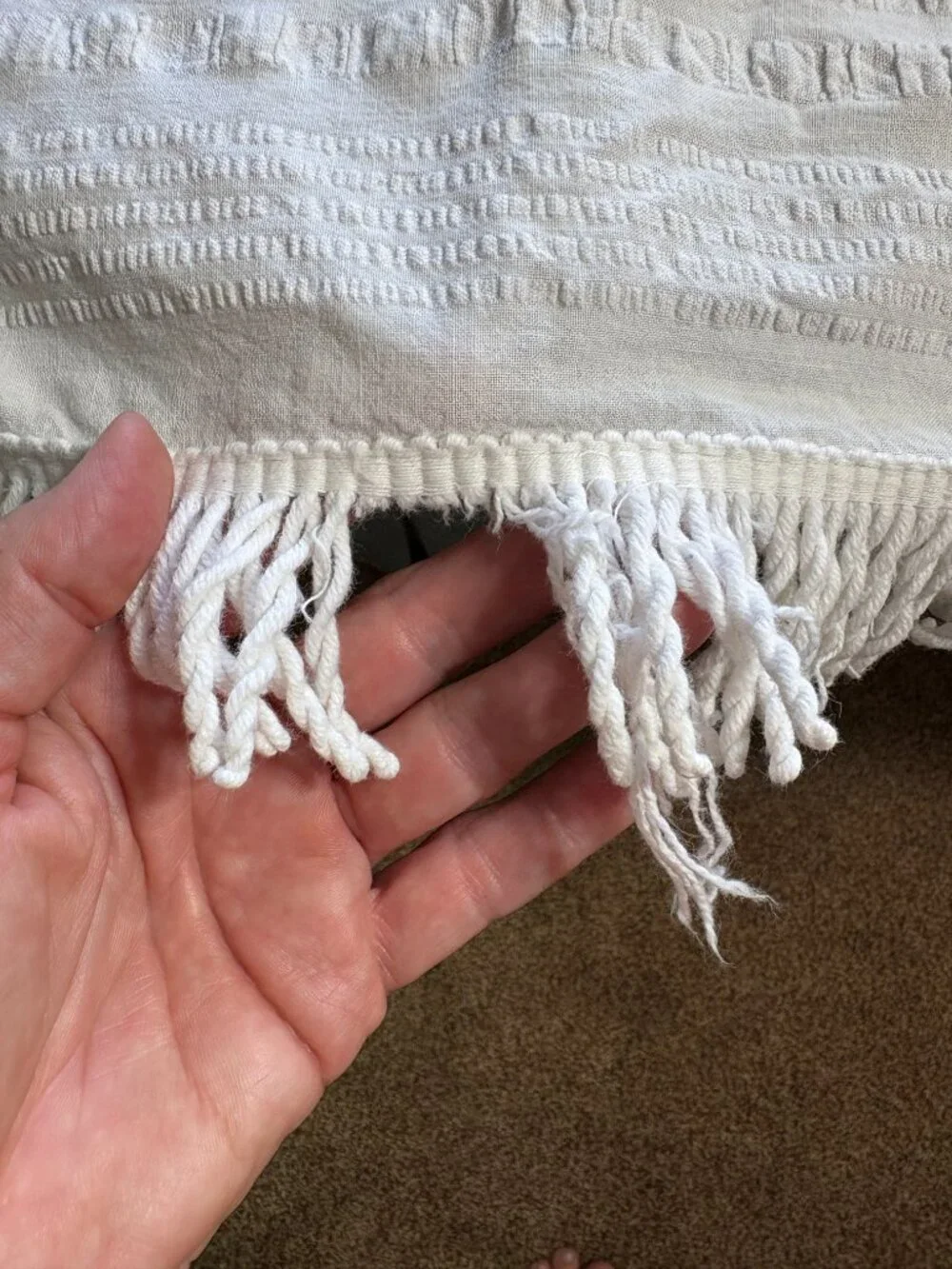 Vintage Embroidered Coverlet with Fringe. Basket of Flowers. Full Size